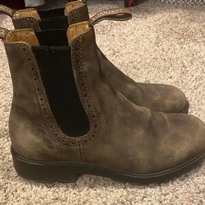 Blundstone Rustic Brown Chelsea Boots